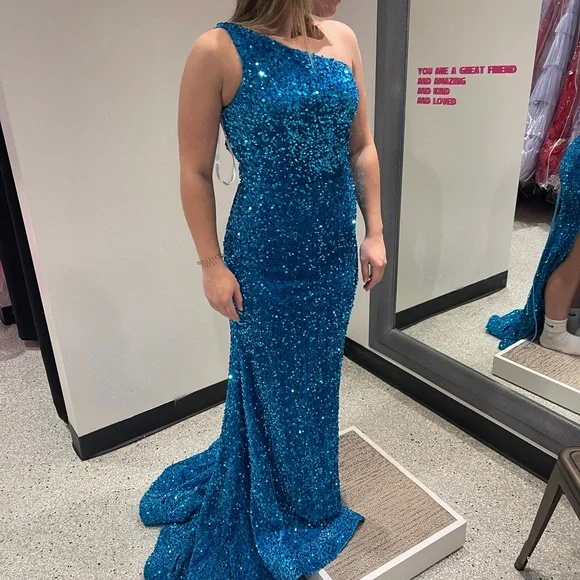 Prom/Evening/Black Tie Dress! Amarra size 6. - Picture 1 of 5